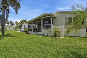 19 Holland Dr, Punta Gorda, FL 33950 - Photo 27