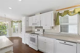 19 Holland Dr, Punta Gorda, FL 33950 - Photo 5