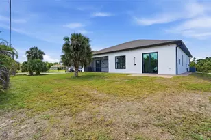 10270 Castanet Ave, Englewood, FL 34224 - Photo 37