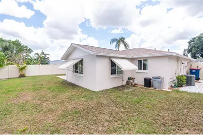 6710 Ranchwood Loop, New Port Richey, FL 34653 - Photo 33
