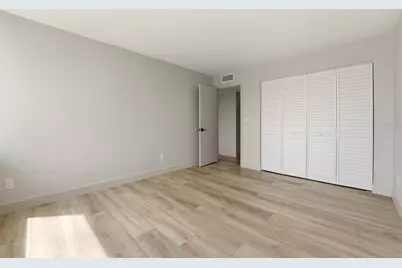9150 Blind Pass Road #206, Sarasota, FL 34242 - Photo 21
