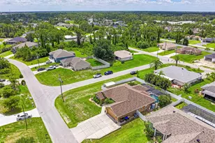 1091 Comfort Ln, North Port, FL 34288 - Photo 57