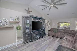 1091 Comfort Ln, North Port, FL 34288 - Photo 17