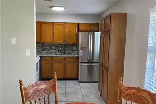 2912 Dudley Dr, Bartow, FL 33830 - Photo 11