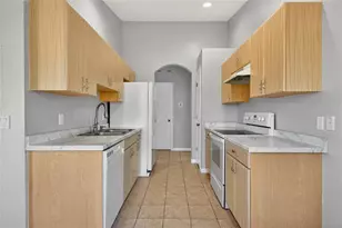 8221 Larrimore Ave, North Port, FL 34291 - Photo 13