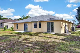 8221 Larrimore Ave, North Port, FL 34291 - Photo 33
