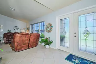 844 NE 6th Ave, Cape Coral, FL 33909 - Photo 5