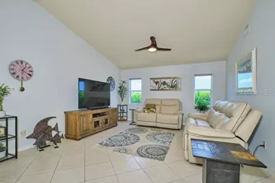 844 NE 6th Avenue, Cape Coral, FL 33909 - Photo 29