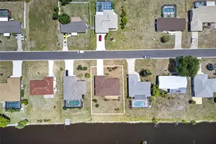 188 Annapolis Ln, Rotonda West, FL 33947 - Photo 25