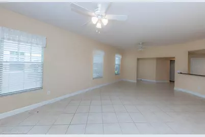 240 W End Drive #713, Punta Gorda, FL 33950 - Photo 11
