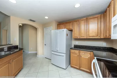 240 W End Drive #713, Punta Gorda, FL 33950 - Photo 19