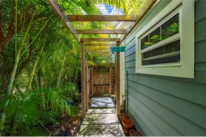 756 W Marion Avenue, Punta Gorda, FL 33950 - Photo 25