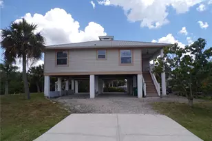 24279 Yacht Club Blvd, Punta Gorda, FL 33955 - Photo 19