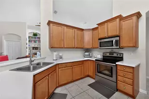 24416 Lakeview Pl, Port Charlotte, FL 33980 - Photo 15