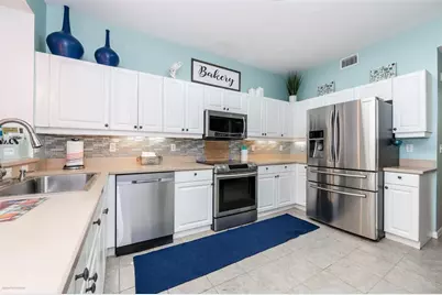 5125 Melbourne Street #E201, Punta Gorda, FL 33980 - Photo 11