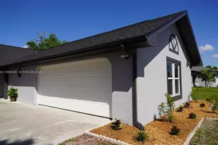563 Presque Isle Dr, Port Charlotte, FL 33954 - Photo 3