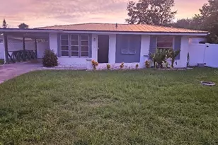 250 Chamber St NW, Port Charlotte, FL 33948 - Photo 23