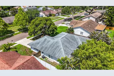 2825 Wendover Terrace, Palm Harbor, FL 34685 - Photo 63