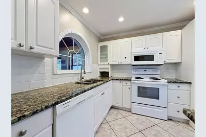 2825 Wendover Terrace, Palm Harbor, FL 34685 - Photo 17