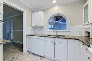 2825 Wendover Terrace, Palm Harbor, FL 34685 - Photo 21