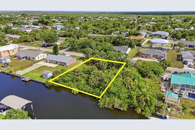 18318 Van Nuys Circle, Port Charlotte, FL 33948 - Photo 5