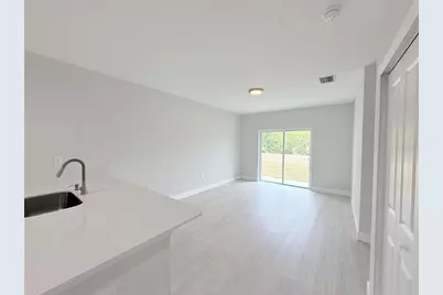 11223 Pendleton Avenue, Englewood, FL 34224 - Photo 5