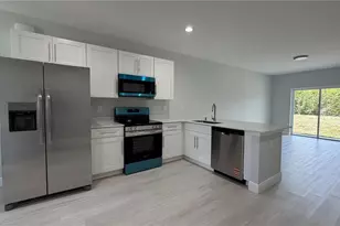 11223 Pendleton Ave, Englewood, FL 34224 - Photo 13