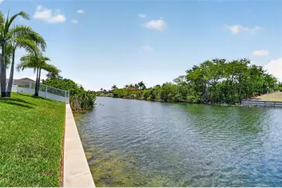 1714 NW 17th Terrace, Cape Coral, FL 33993 - Photo 5