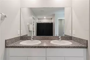 9440 Lemon Drop Loop, Sun City Center, FL 33573 - Photo 37