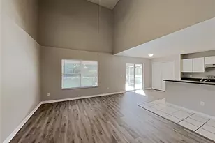 2184 Heathwood Cir, Orlando, FL 32828 - Photo 3