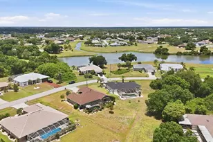 334 San Cristobal Ave, Punta Gorda, FL 33983 - Photo 9