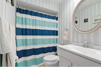 3935 Country Club Boulevard #22, Cape Coral, FL 33904 - Photo 9