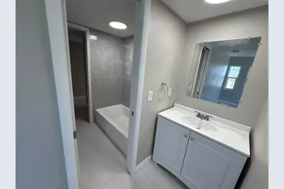 1285 Gulf Boulevard #5, Englewood, FL 34223 - Photo 9