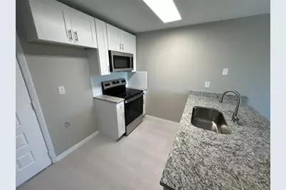 1285 Gulf Boulevard #5, Englewood, FL 34223 - Photo 3