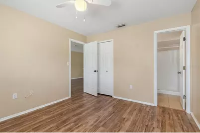 12538 SW Kingsway Circle #301, Lake Suzy, FL 34269 - Photo 13