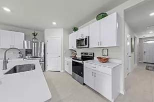 1422 Powell Vly Dr, Port Charlotte, FL 33953 - Photo 11