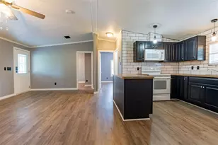10876 SW Walker Rd, Arcadia, FL 34269 - Photo 9