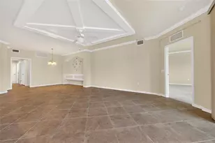 20151 Ragazza Circle E, Venice, FL 34293 - Photo 7