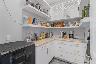 1729 NW 41st Ave, Cape Coral, FL 33993 - Photo 9