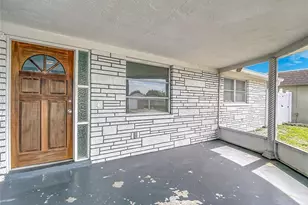 3441 Eisenhower Dr, Holiday, FL 34691 - Photo 11