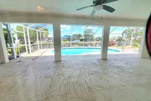 910 Santa Brigida Ct, Punta Gorda, FL 33950 - Photo 5