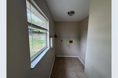 855 Jamaica Road, Venice, FL 34293 - Photo 13
