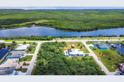 15707 Margo Circle, Port Charlotte, FL 33981 - Photo 5