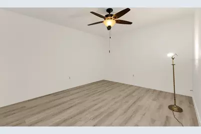 1217 Aqui Esta Drive #5, Punta Gorda, FL 33950 - Photo 27