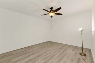 1217 Aqui Esta Dr, Punta Gorda, FL 33950 - Photo 27
