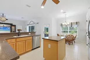 2816 Suncoast Lakes Blvd, Port Charlotte, FL 33980 - Photo 19