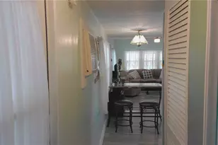 7234 Mt Fairfield Rd NE, Saint Petersburg, FL 33702 - Photo 19