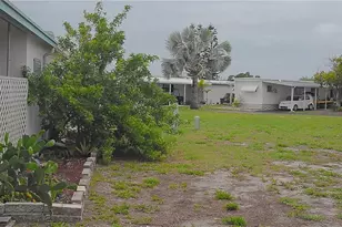 7234 Mt Fairfield Rd NE, Saint Petersburg, FL 33702 - Photo 9