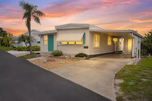 7234 Mt Fairfield Rd NE, Saint Petersburg, FL 33702 - Photo 1