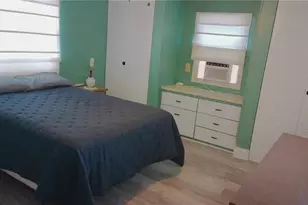 7234 Mt Fairfield Rd NE, Saint Petersburg, FL 33702 - Photo 23